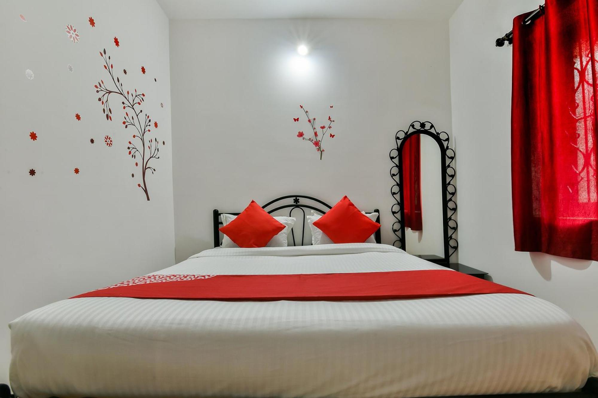 โอโย 17147 รูท 77 Hotel กาลังกูติ ภายนอก รูปภาพ