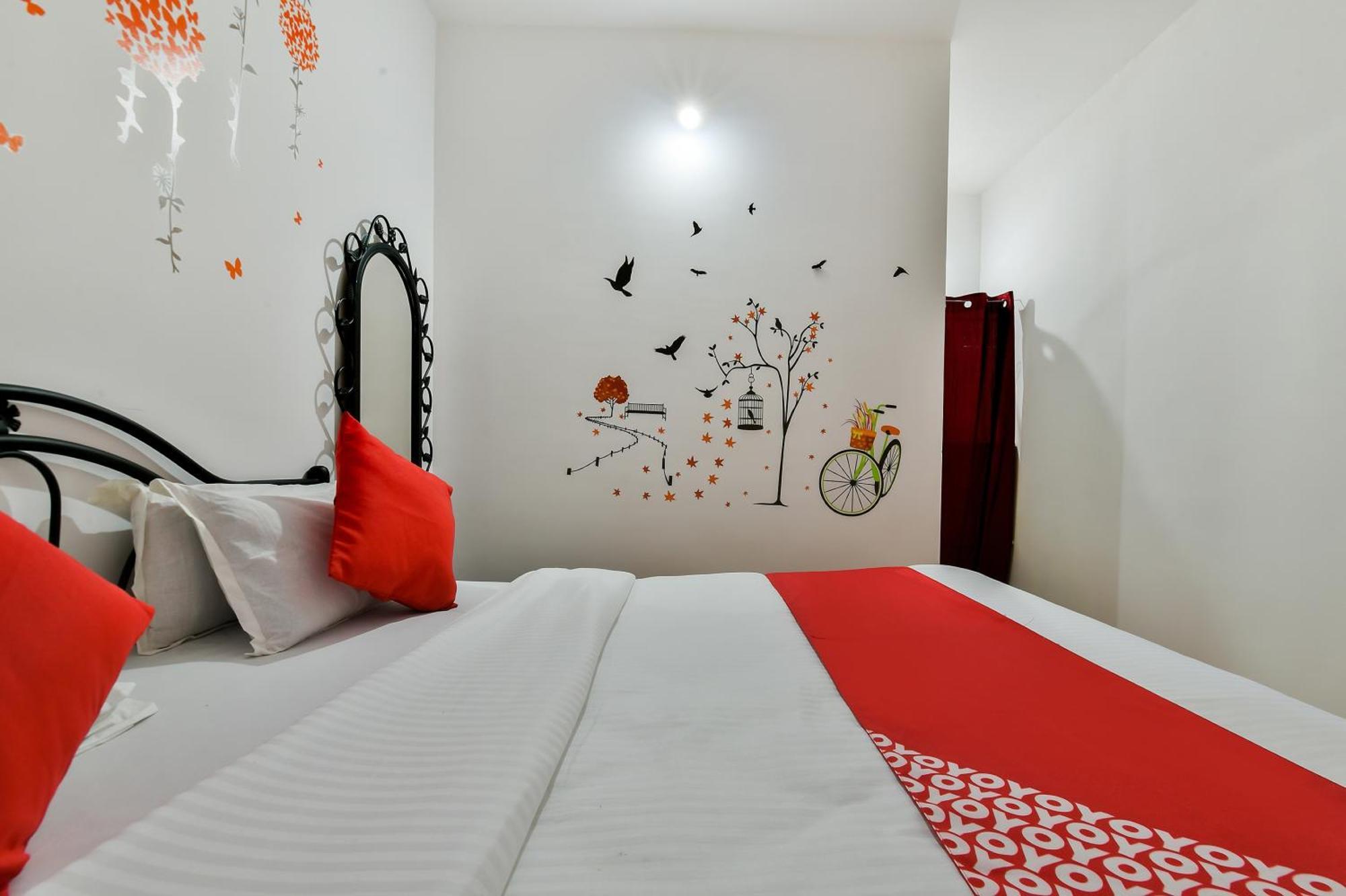 โอโย 17147 รูท 77 Hotel กาลังกูติ ภายนอก รูปภาพ